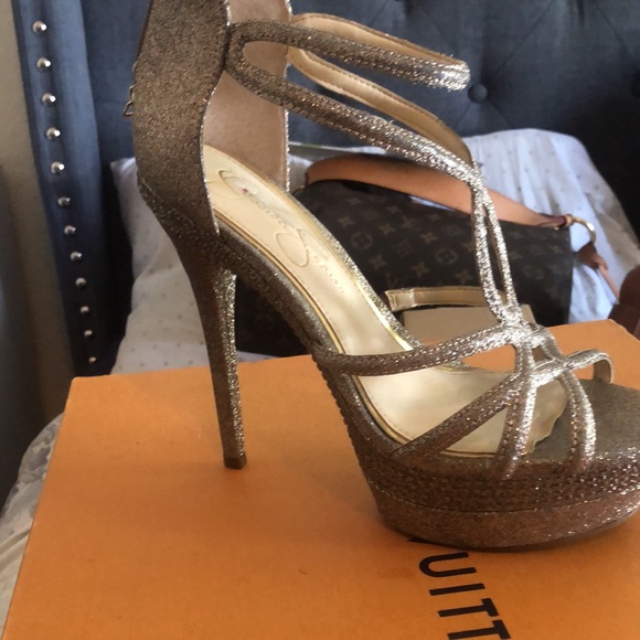 Jessica Simpson heels - Picture 4 of 6